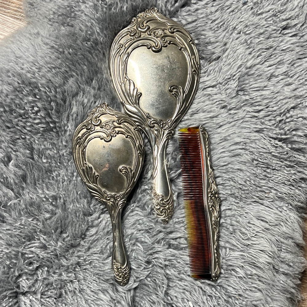 Ornate Silverplated Vanity Brush, Mirror & Comb Set - Silver